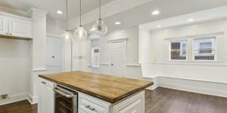 546 Highland Avenue NE Gallery 17
