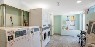 Cloverdale Apartments Gallery 3