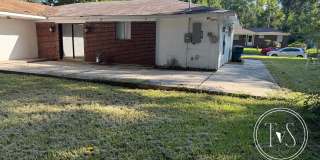 Charming 3-bedrooms/1-bath home in LaRoche Park Gallery 8