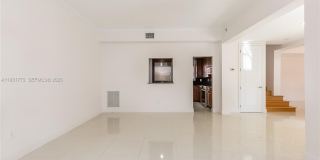 510 Loretto Ave Gallery 21