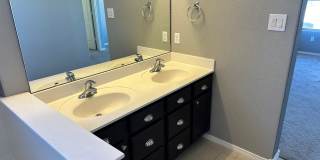 Cabezon Beauty | Large Yard | 2 Living Areas & Upstairs Loft | 1-year Lease |Tours Available! Gallery 22