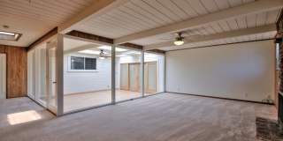 3 bedroom home in Downtown Mountain View - Walk to Castro St., fast commute! Gallery 1