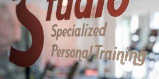 20 Midtown Gallery 38