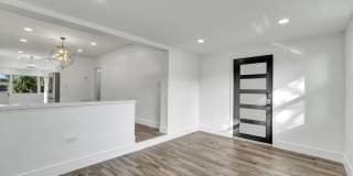 11 Northwest 117th Street Gallery 24