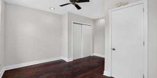 2623 EMERALD Street Gallery 15