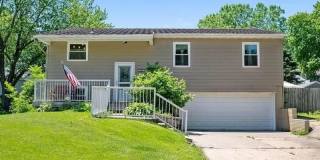 9040 Oakwood Dr Gallery 1