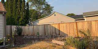 1440 NW Meadowgreen PL Gallery 10