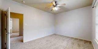 332 Forest Drive Gallery 25