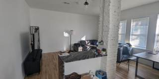 2470 North Clybourn Ave. Gallery 8
