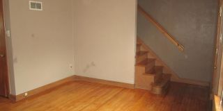 2407 Knapp St Gallery 7