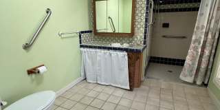 130 SPRINGWOOD Drive unit: Rental Unit Gallery 6