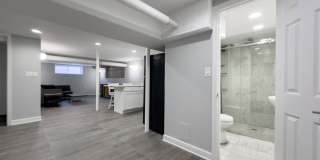 2308 Wilson Gallery 9