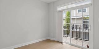 89 SOUTHGATE Avenue Gallery 11