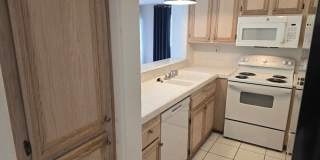 2-bed, 2-bath Condo in San Diego's Linda Vista/Fashion Valley Area. Gallery 12