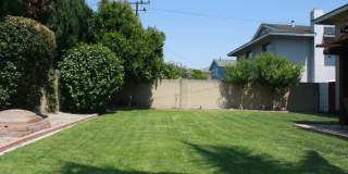 Gorgeous 4 Bedroom, 2 Bath in the Lovely Huntington Beach! Gallery 30