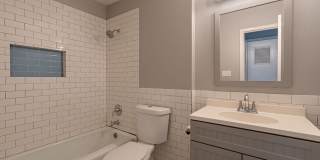 Beautiful 3 bedroom, 2 bathroom home in North Lamar!!! Gallery 15