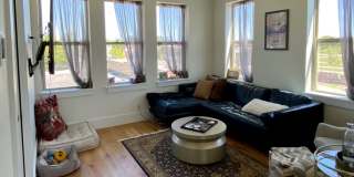 Luxury 5 Bedroom Townhouse Gallery 8