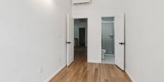 1225 SPRUCE Street Gallery 18