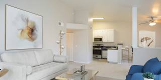 Sedona at Lone Mountain Apartments Gallery 30