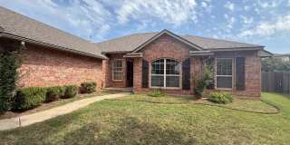19132 Cottonwood Court Gallery 2