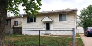 Beautiful 4 Bedroom 2 Bathroom Home Gallery 1