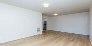 888 Vermont Street Gallery 34