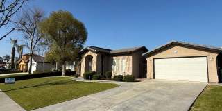 Spacious 4-Bedroom, 2-Bathroom Home in Southwest Bakersfield Gallery 3