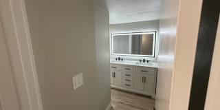 5420 N GRANITE REEF Road N Gallery 21