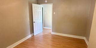 3 Bed, 1.5 Bath in Overbrook/ Brookline for rent- Huge yard and great layout! Gallery 17
