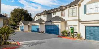 Castle Hills Townhomes Gallery 35