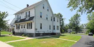 146 PENN Avenue Gallery 1