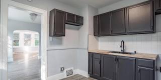 5217 Lakeview Gallery 6