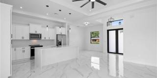 719 Fullerton Avenue S Gallery 9