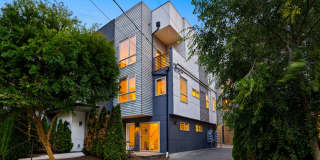2Bd/1.75Ba Seattle Townhome 2Bd/1.75Ba Seattle Townhome Gallery 1