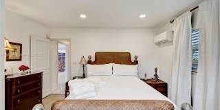 2889 NE 35th St Gallery 77