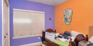 Spectacular 3BD Condo | Near Intel | Walk to MAX Station | Free High-Speed Internet | Water/Sewer/Garbage Included! Gallery 11