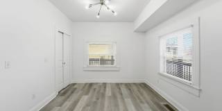 522 Kelton Avenue Gallery 21