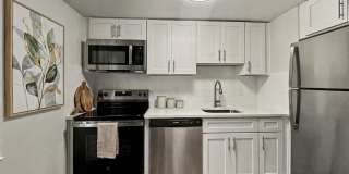 418 Magnolia Street Gallery 1