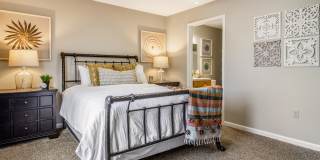 Redwood North Ridgeville Meadow Lakes Blvd Gallery 8