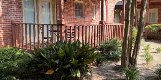 Large Studio Condo Downtown Walking Distance to the Florida State Capitol Gallery 2