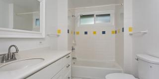 Fully Renovated 4BD in Kuli'ou'ou Valley, Garage-Driveway, Spacious Yard, and Work Shed PETS ALLOWED Gallery 18