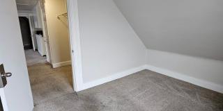 260 Laurel St Gallery 5