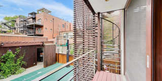 2010 W Bradley Place Gallery 23