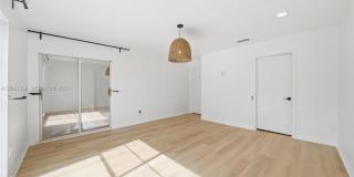 6704 SW 114th Pl Gallery 29