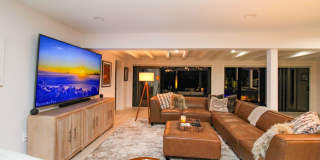 ** LUXURY AT ITS FINEST ** STUNNING TOP TO BOTTOM THIS 4 BED-5 BATH SINGLE FAMILY POOL AND SPA HOME IN COQUINA SANDS FOR A SEASONAL OR ANNUAL TENANT ** Gallery 18