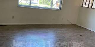 1180 S. Kline Way Gallery 4
