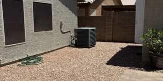 LOVELY SINGLE LEVEL 3 BEDROOM W/DEN 2 BATH PEORIA HOME VERY CLEAN! Gallery 33