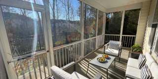 Beautiful 5 Bedroom End Unit Townhouse with 1st Floor Guest Suite and 3rd Floor Loft or 5th Bedroom with Full Bathroom and EV Charger in Garage in Overlook @ Amberly, Cary, Available Oct 5! Gallery 33