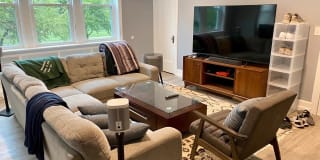 7250 Pershing Avenue - 1 Gallery 1