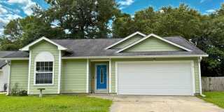 3/2 Fenced in yard! Gallery 1